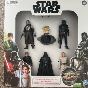 Star Wars Action Figure Set - Black and Gray